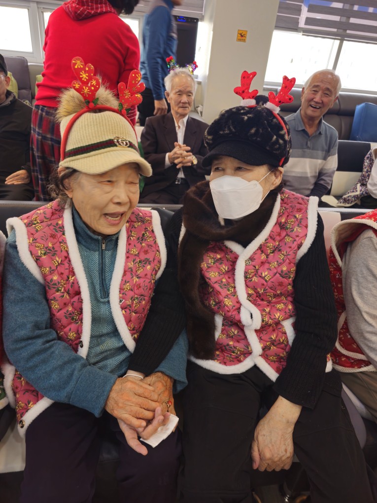 1948517006_DHfI8kdp_ba75ffa6ee801d585f7d30f80c1b36c9480194b0.jpg 이미지크게보기