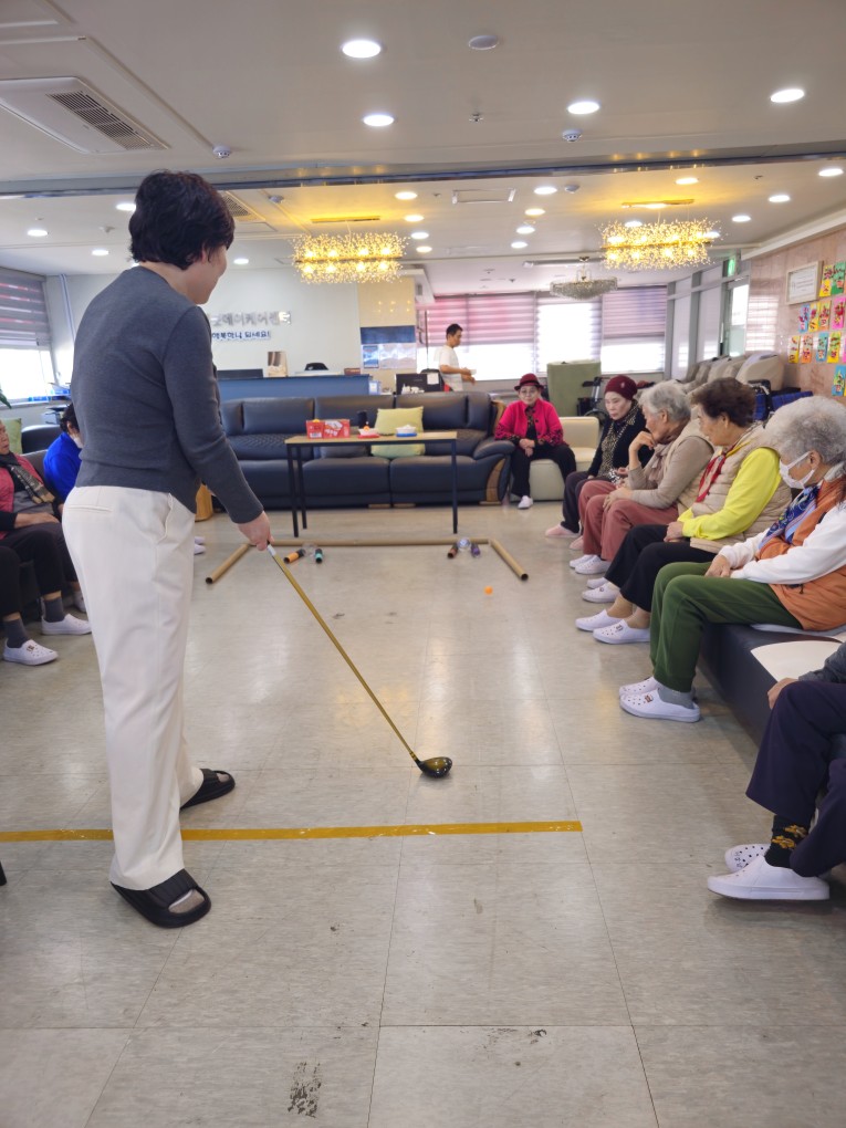 /user/g/gooddaycare/editor/2511/7996c496e5aa45557a8ac17d3940f196_1763442575_9247.jpg 이미지크게보기