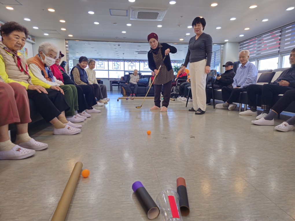 /user/g/gooddaycare/editor/2511/7996c496e5aa45557a8ac17d3940f196_1763442576_0824.jpg 이미지크게보기