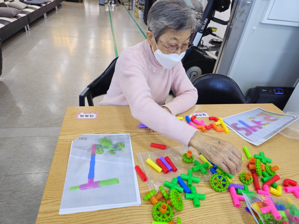 /user/g/gooddaycare/editor/2512/c6220322ed8be71b33332ff48dfb06f4_1766385822_5631.jpg 이미지크게보기