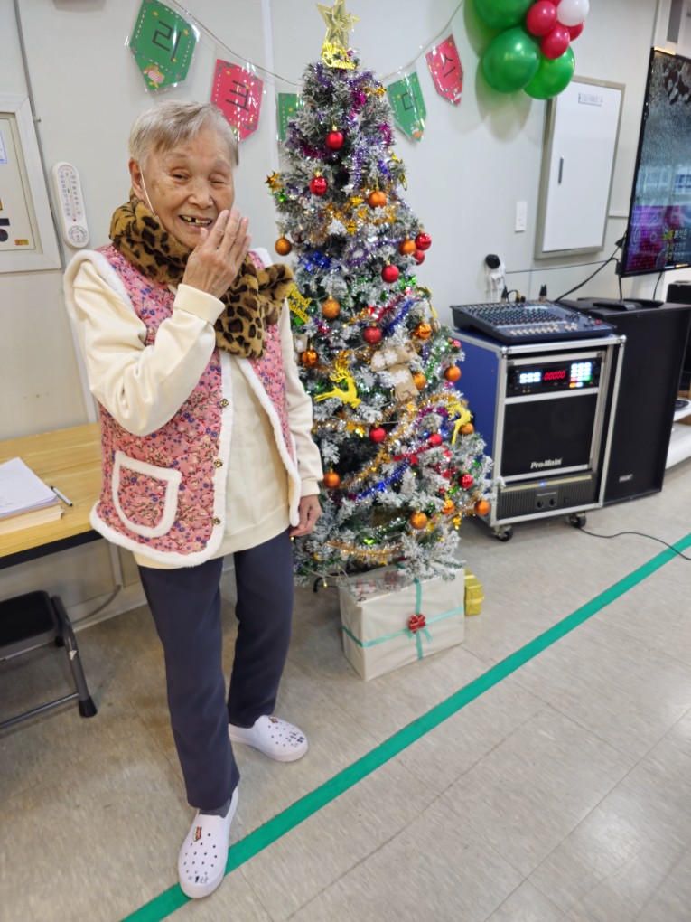 /user/g/gooddaycare/editor/2512/c6220322ed8be71b33332ff48dfb06f4_1766385929_6504.jpg 이미지크게보기