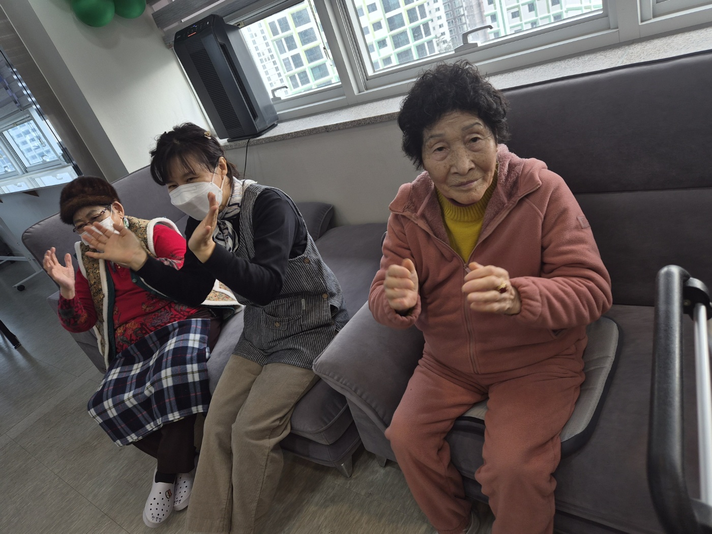 /user/g/gooddaycare/editor/2602/a7d5662f1c14ad5ab4e27051c946b025_1770691200_6547.jpg 이미지크게보기