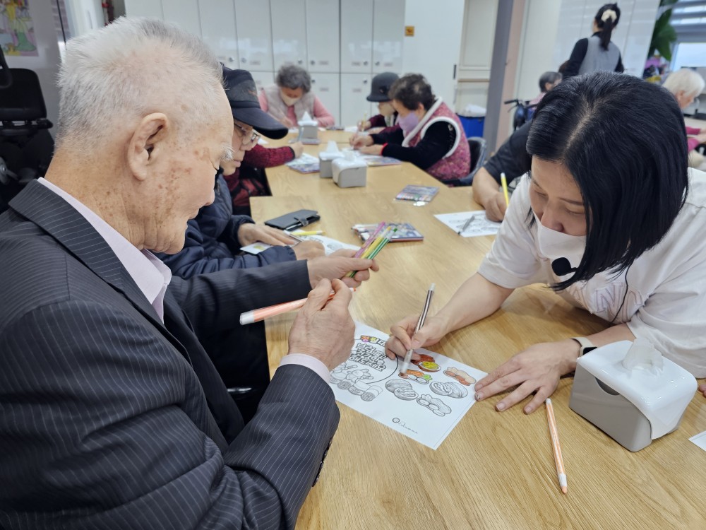 /user/g/gooddaycare/editor/2603/1a93f7aca860724cea133a0f7ef12286_1773203460_4158.jpg 이미지크게보기