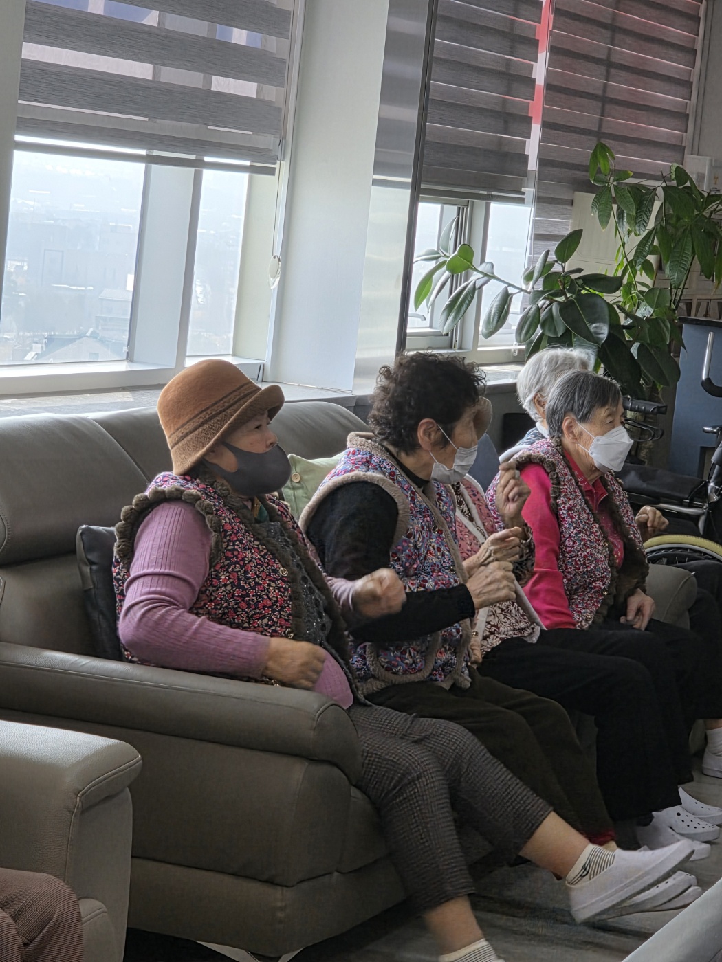 /user/g/gooddaycare/editor/2603/1a93f7aca860724cea133a0f7ef12286_1773203599_7849.jpg 이미지크게보기