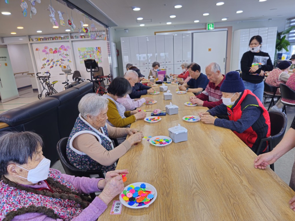 /user/g/gooddaycare/editor/2603/1a93f7aca860724cea133a0f7ef12286_1773203637_4335.jpg 이미지크게보기