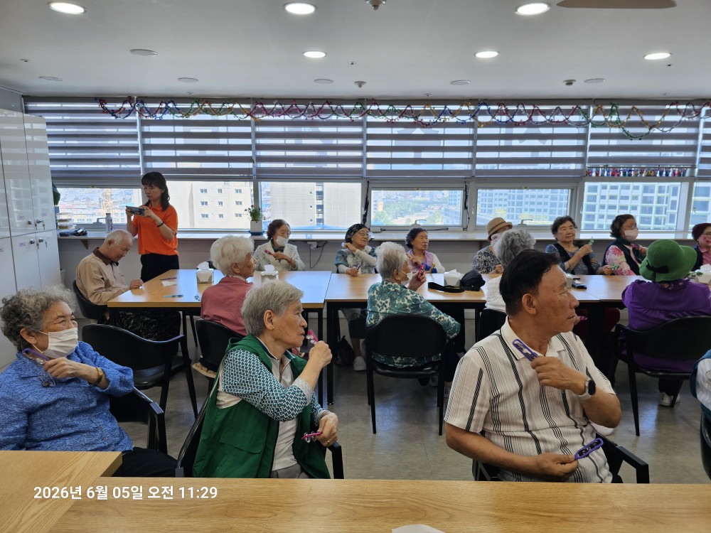 /user/g/gooddaycare/editor/2606/fed23285539792feadbf3a87f820c669_1781152496_2366.jpg 이미지크게보기